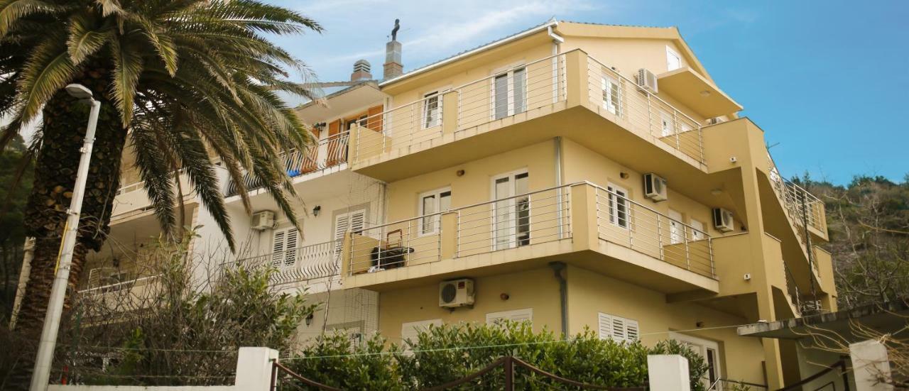 Apartments Alma Подгора Экстерьер фото