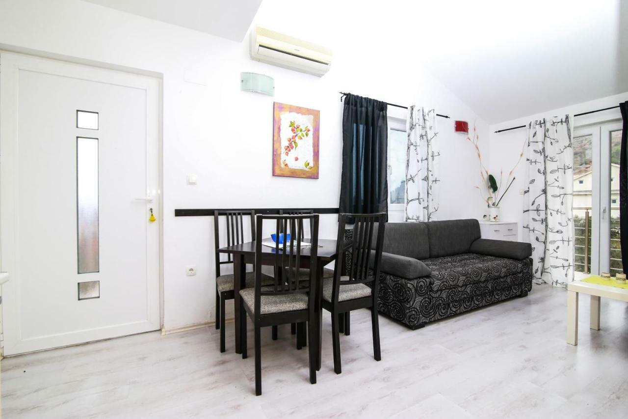 Apartments Alma Подгора Экстерьер фото