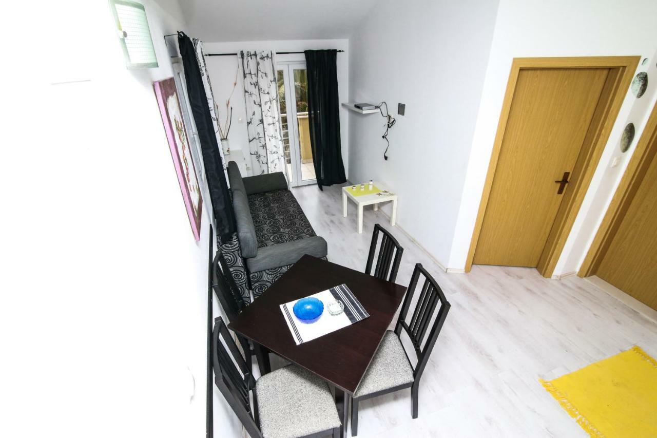 Apartments Alma Подгора Экстерьер фото