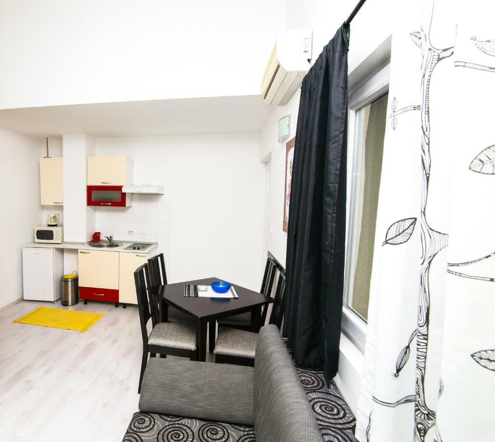 Apartments Alma Подгора Экстерьер фото