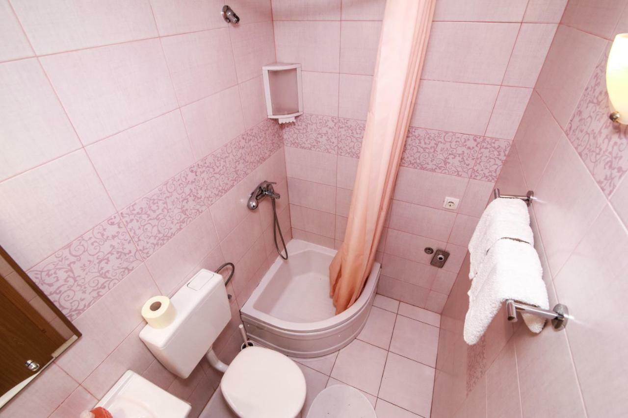 Apartments Alma Подгора Экстерьер фото